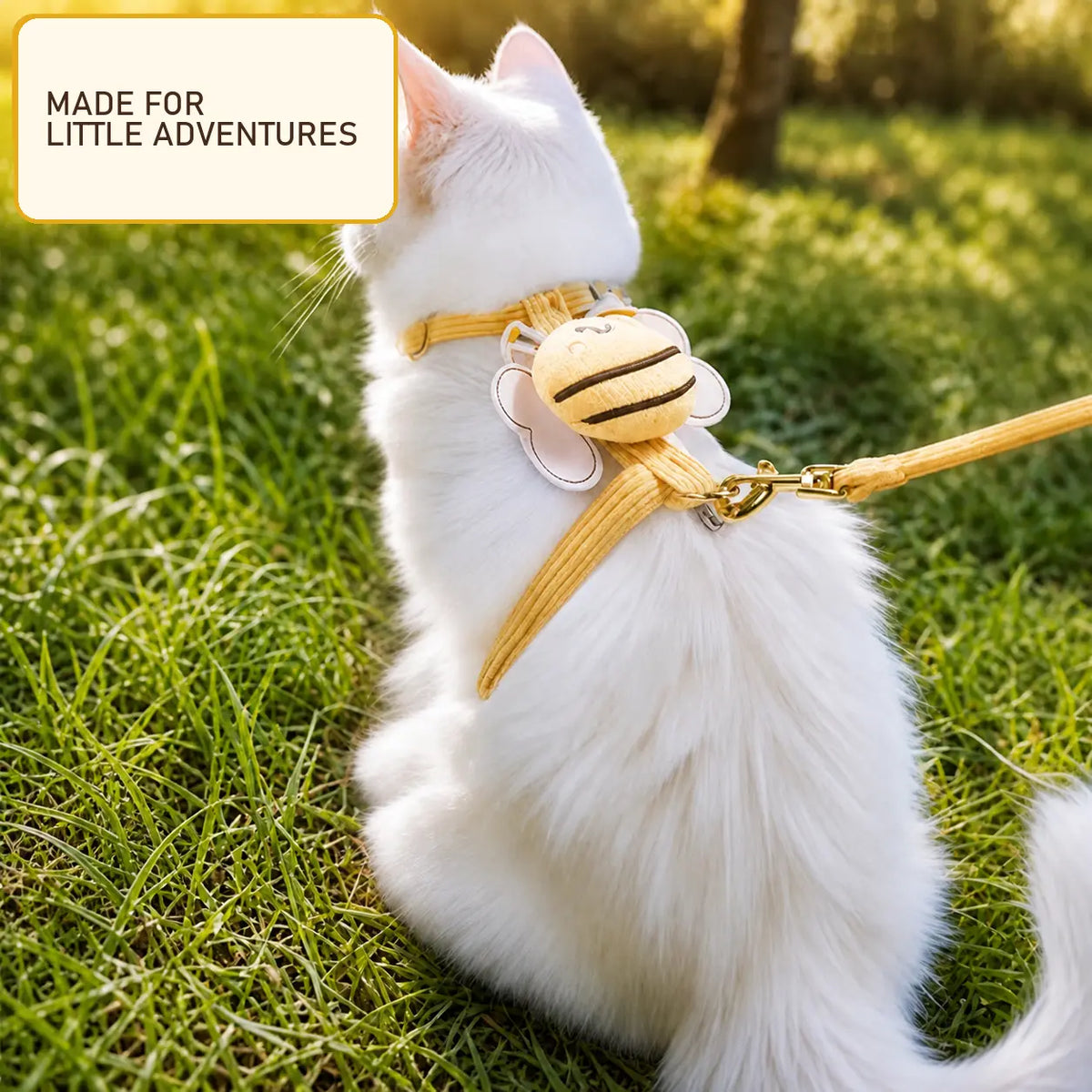 Ihubei Adorable Cat Bee Costume Adjustable Safety Harness & Leash Set - Anti-Escape, Soft Fabric, Lightweight, Sturdy Lock, Safe Walks for Small/Medium Cats, Rabbits (Leads & Harnesses), Set Includes