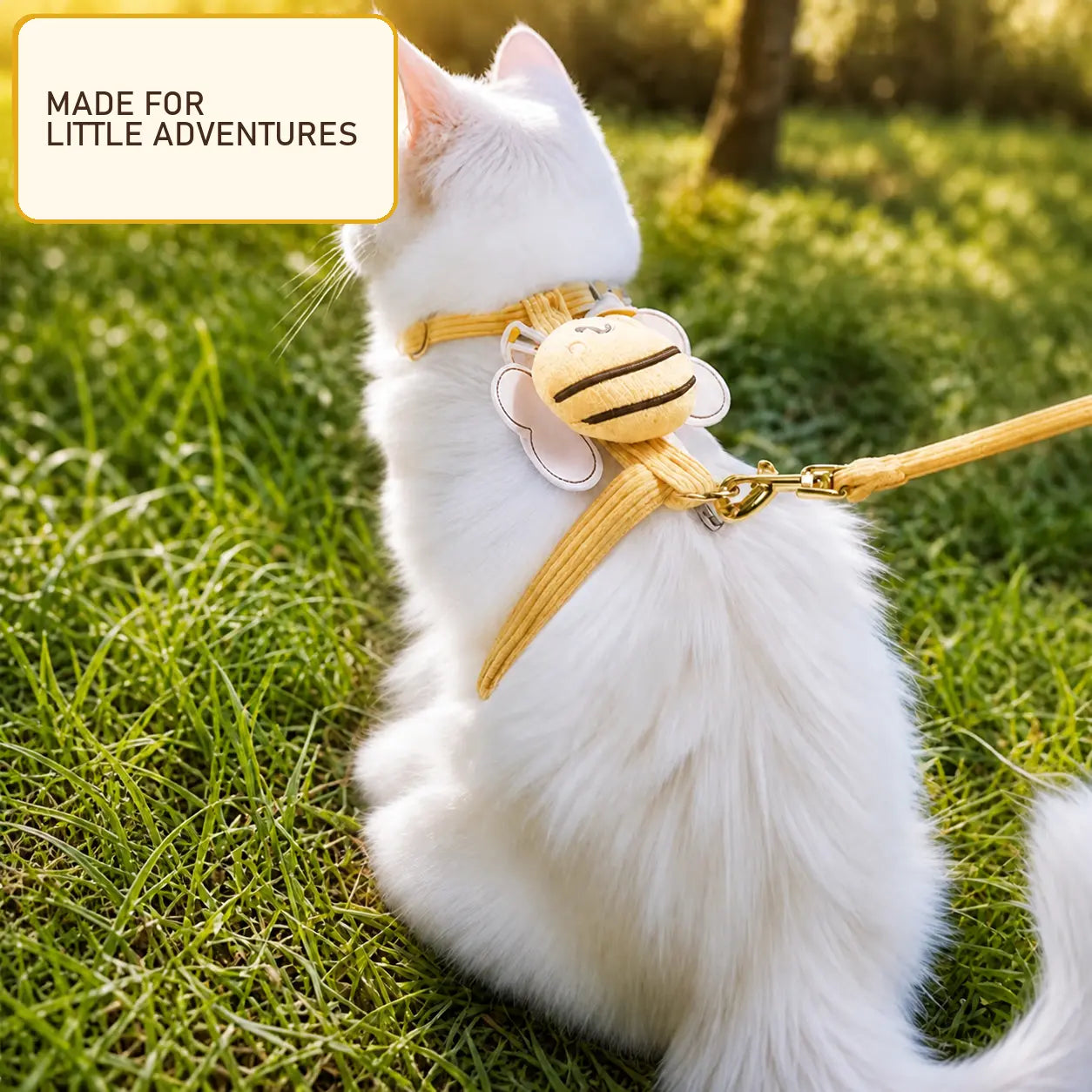 Ihubei Adorable Cat Bee Costume Adjustable Safety Harness & Leash Set - Anti-Escape, Soft Fabric, Lightweight, Sturdy Lock, Safe Walks for Small/Medium Cats, Rabbits (Leads & Harnesses), Set Includes
